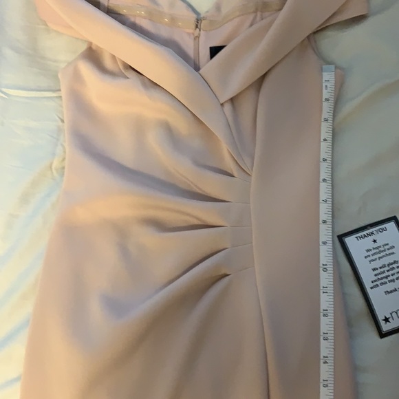 Xscspe Off the shoulder ruched gown - Picture 6 of 6